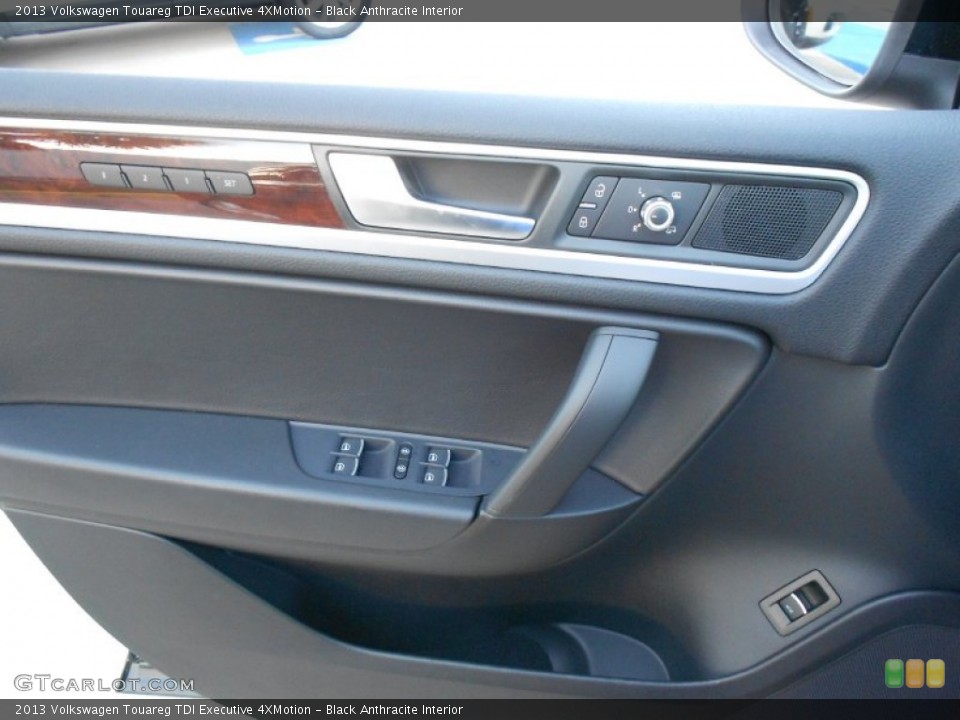 Black Anthracite Interior Door Panel for the 2013 Volkswagen Touareg TDI Executive 4XMotion #72092142