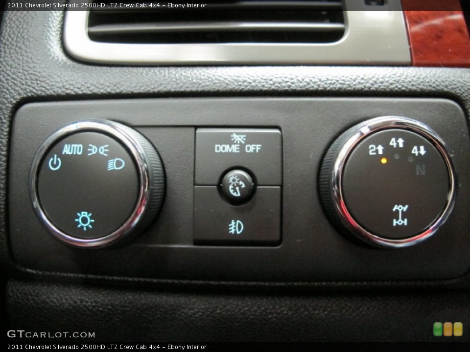 Ebony Interior Controls for the 2011 Chevrolet Silverado 2500HD LTZ Crew Cab 4x4 #72107637