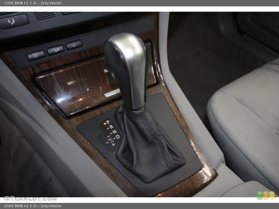 Grey Interior Transmission for the 2006 BMW X3 3.0i #72134442