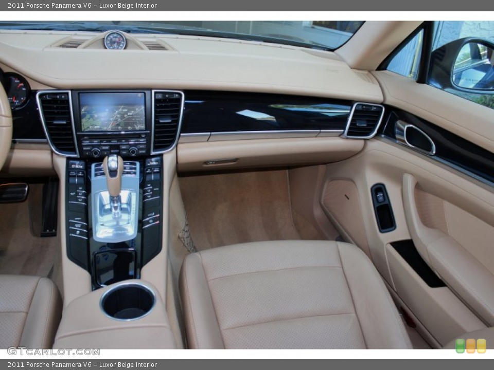 Luxor Beige Interior Dashboard for the 2011 Porsche Panamera V6 #72170790