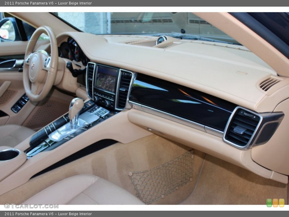 Luxor Beige Interior Dashboard for the 2011 Porsche Panamera V6 #72170838