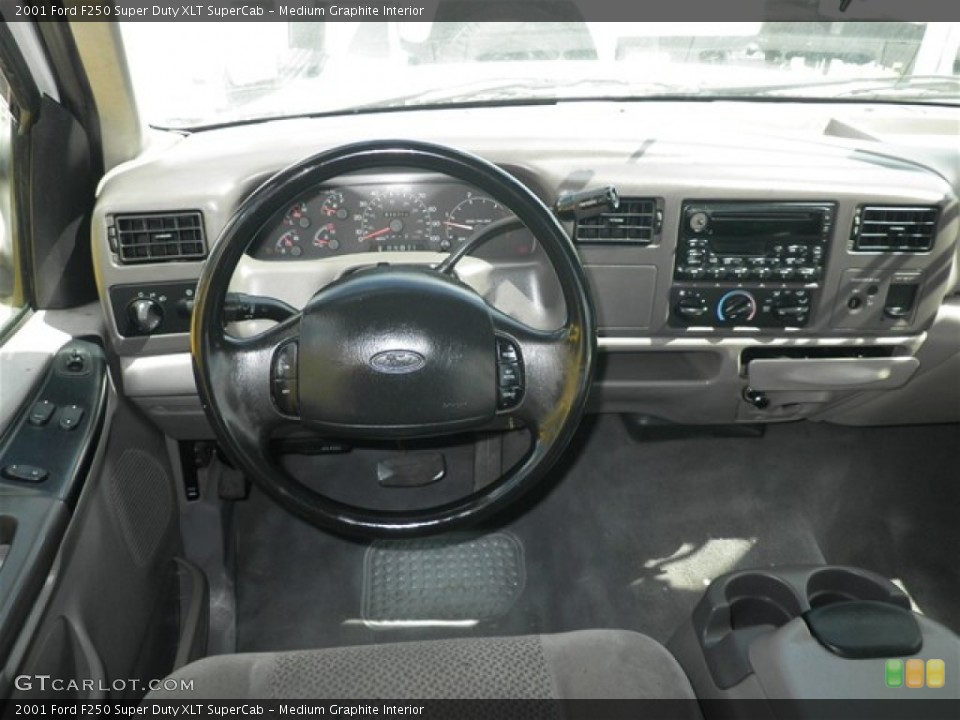 Medium Graphite Interior Dashboard for the 2001 Ford F250 Super Duty XLT SuperCab #72200914