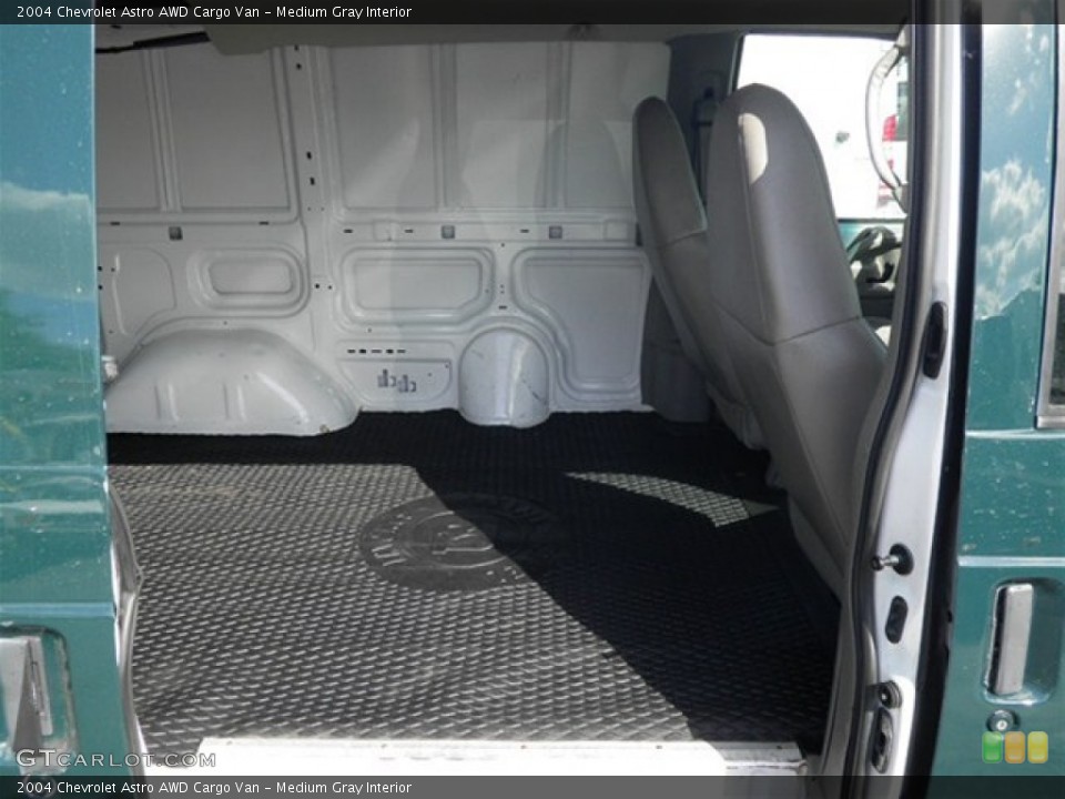 Medium Gray Interior Photo for the 2004 Chevrolet Astro AWD Cargo Van #72203166