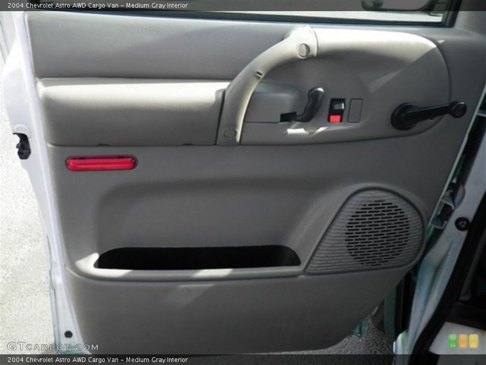 Medium Gray Interior Door Panel for the 2004 Chevrolet Astro AWD Cargo Van #72203187