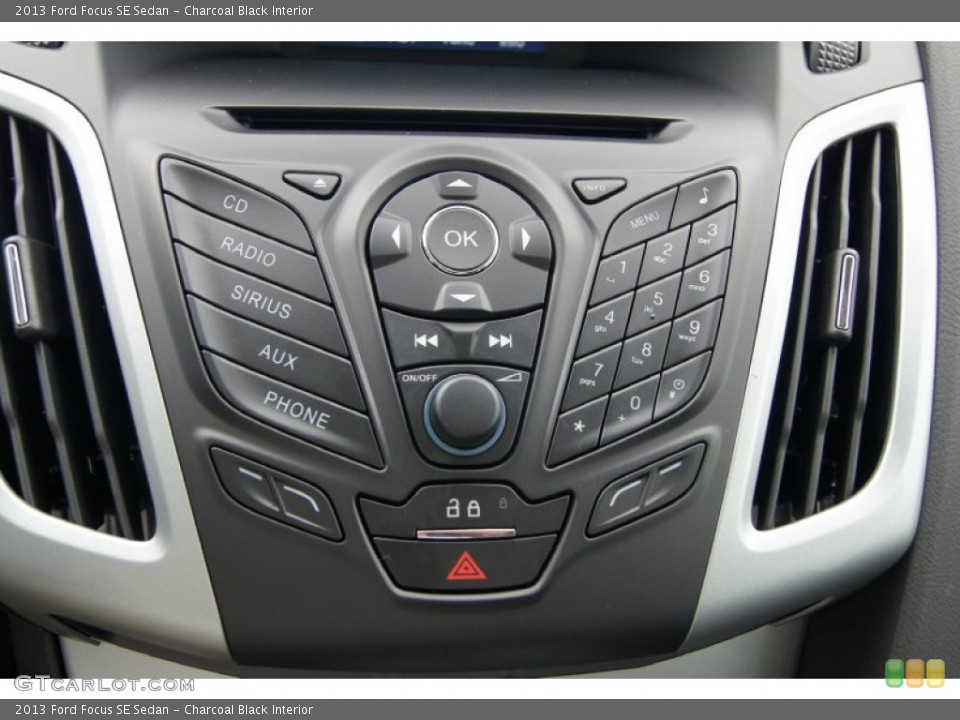 Charcoal Black Interior Controls for the 2013 Ford Focus SE Sedan #72222725