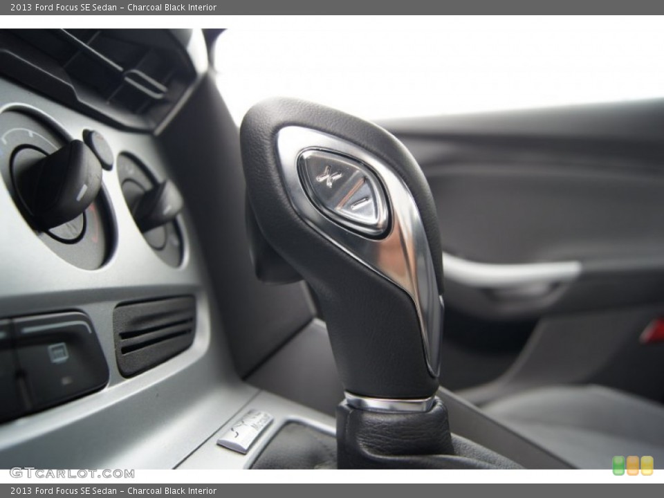 Charcoal Black Interior Transmission for the 2013 Ford Focus SE Sedan #72222839