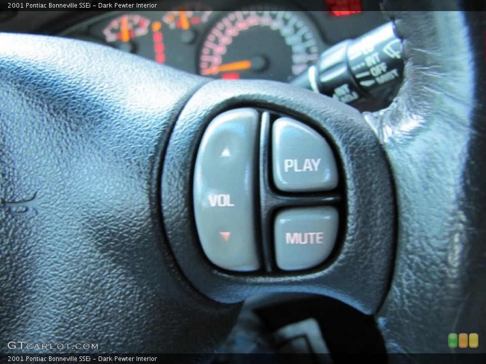 Dark Pewter Interior Controls for the 2001 Pontiac Bonneville SSEi #72222881