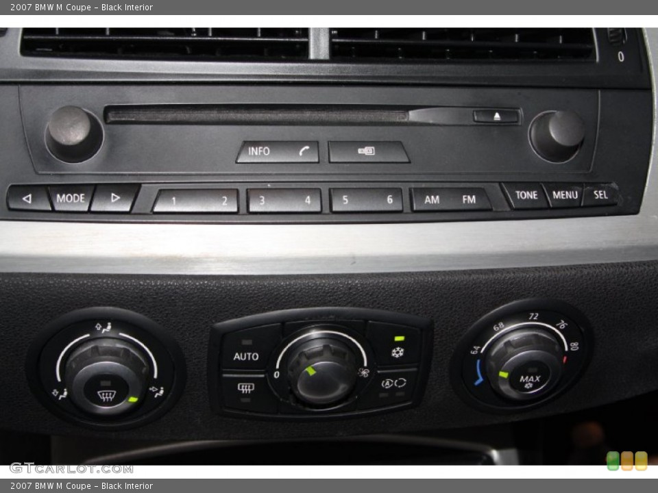 Black Interior Controls for the 2007 BMW M Coupe #72228686