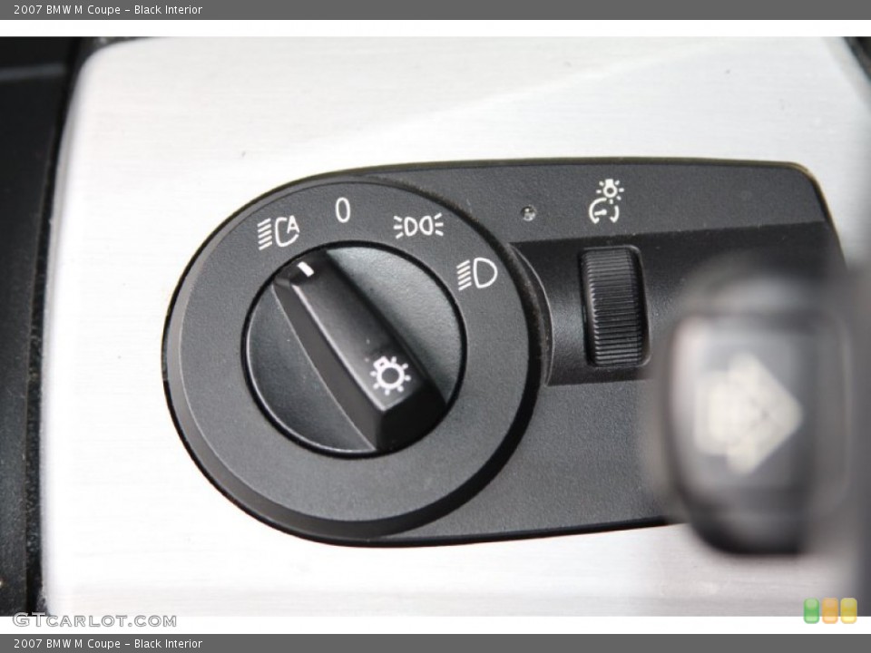 Black Interior Controls for the 2007 BMW M Coupe #72228782