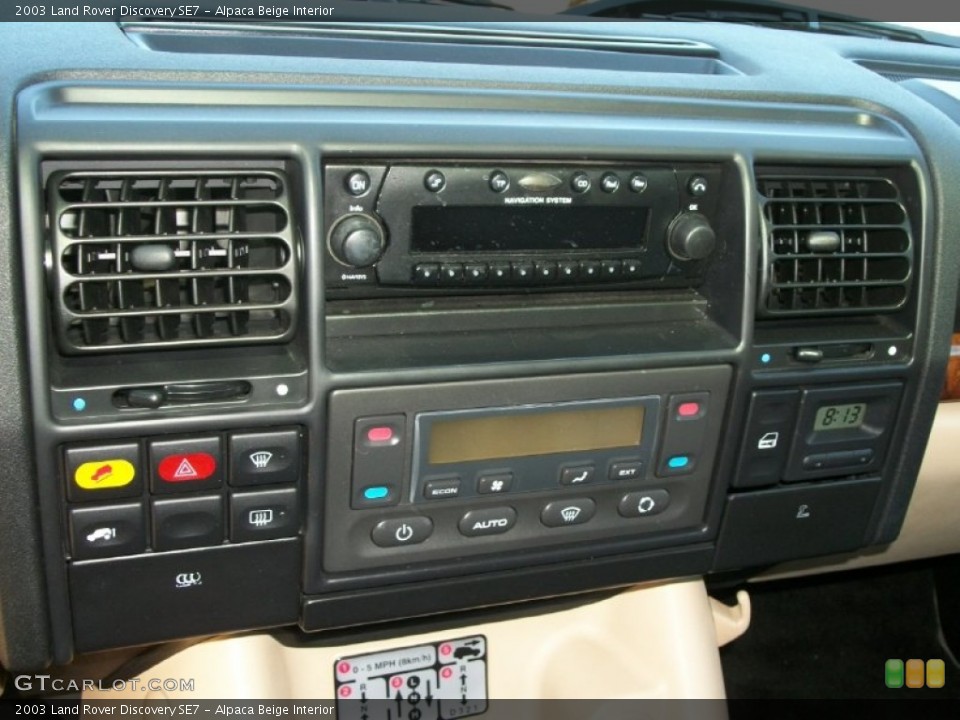 Alpaca Beige Interior Controls for the 2003 Land Rover Discovery SE7 #72240419
