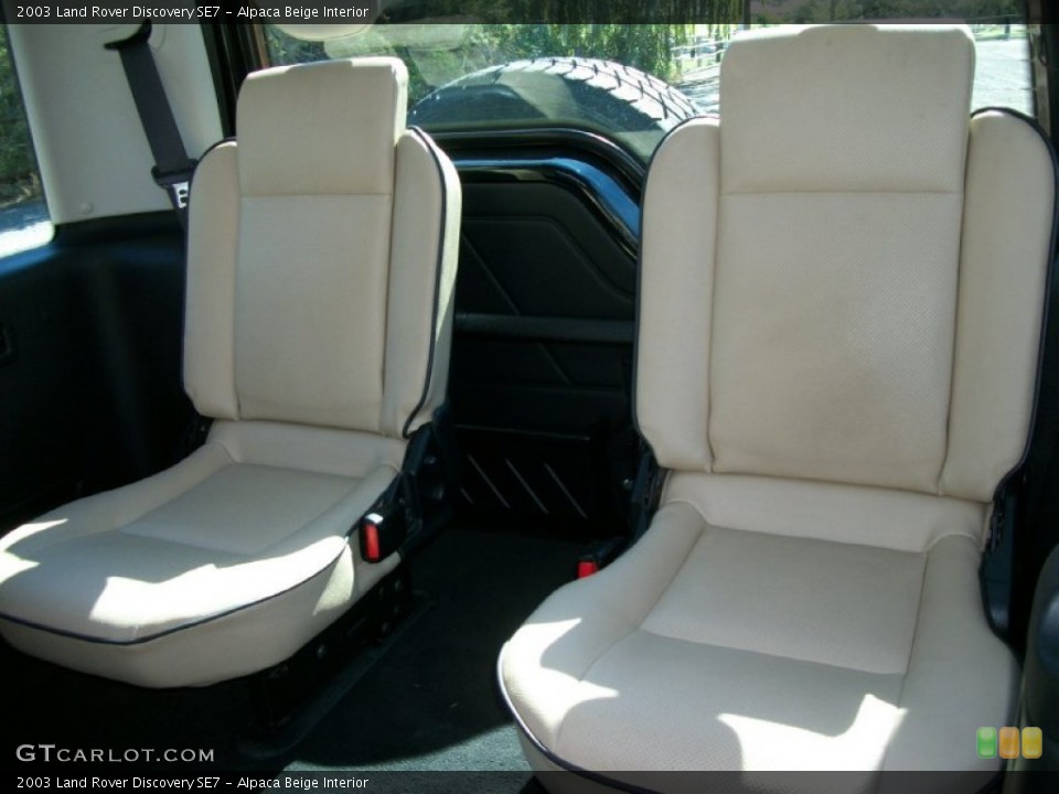 Alpaca Beige Interior Rear Seat for the 2003 Land Rover Discovery SE7 #72240704