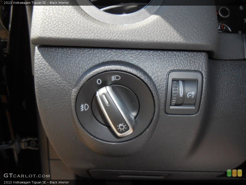 Black Interior Controls for the 2013 Volkswagen Tiguan SE #72242945