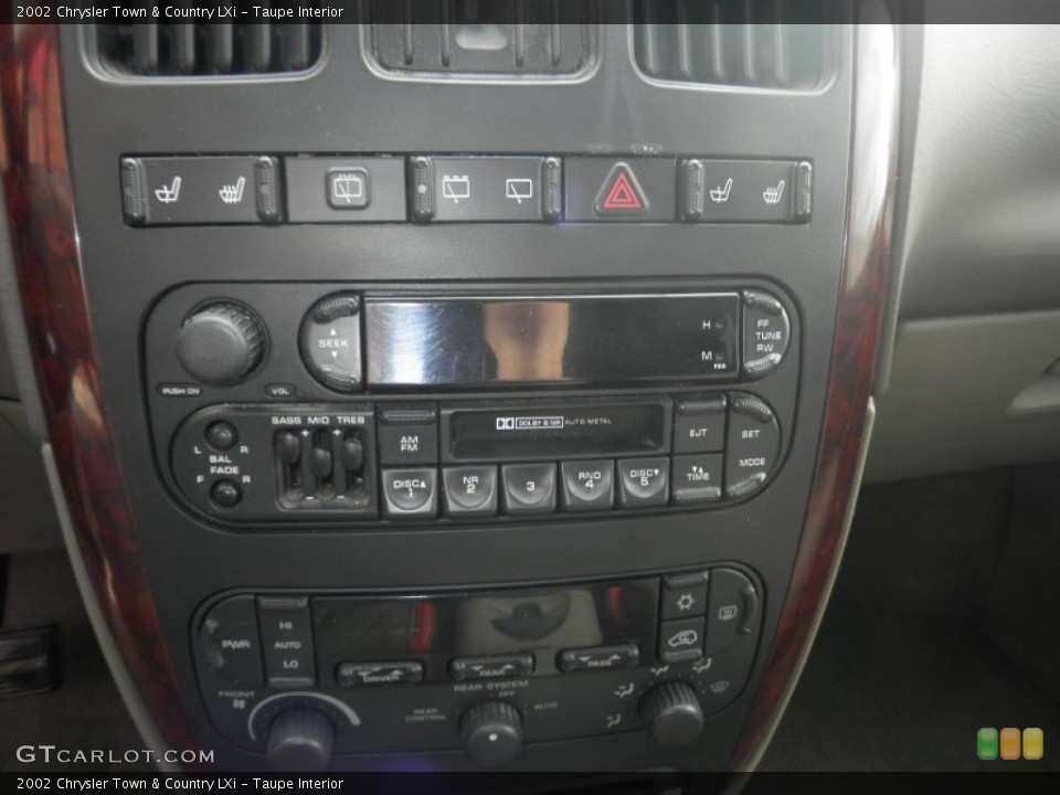 Taupe Interior Controls for the 2002 Chrysler Town & Country LXi #72249193