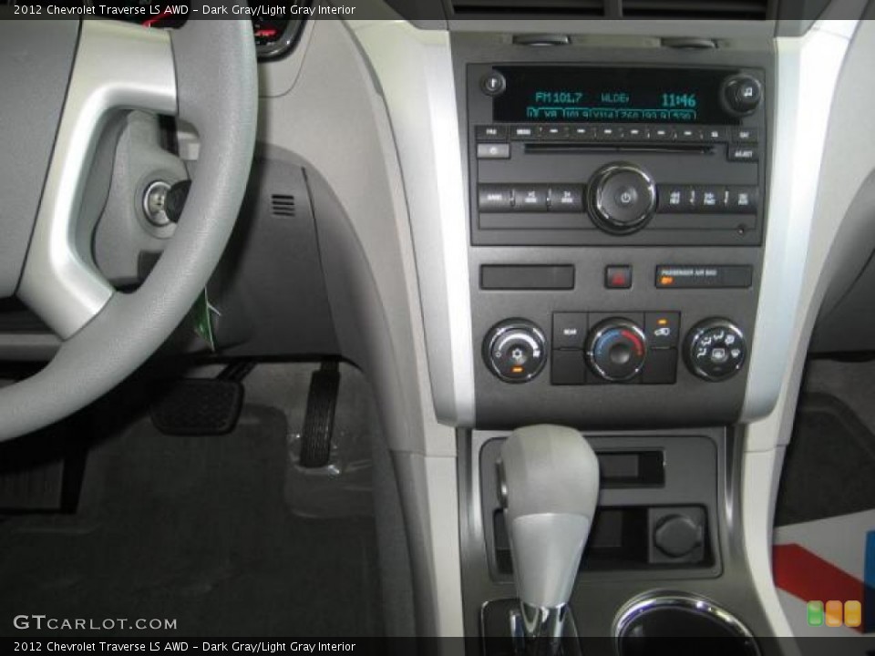 Dark Gray/Light Gray Interior Controls for the 2012 Chevrolet Traverse LS AWD #72249938