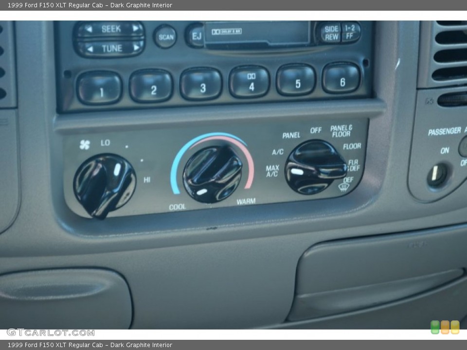 Dark Graphite Interior Controls for the 1999 Ford F150 XLT Regular Cab #72250465