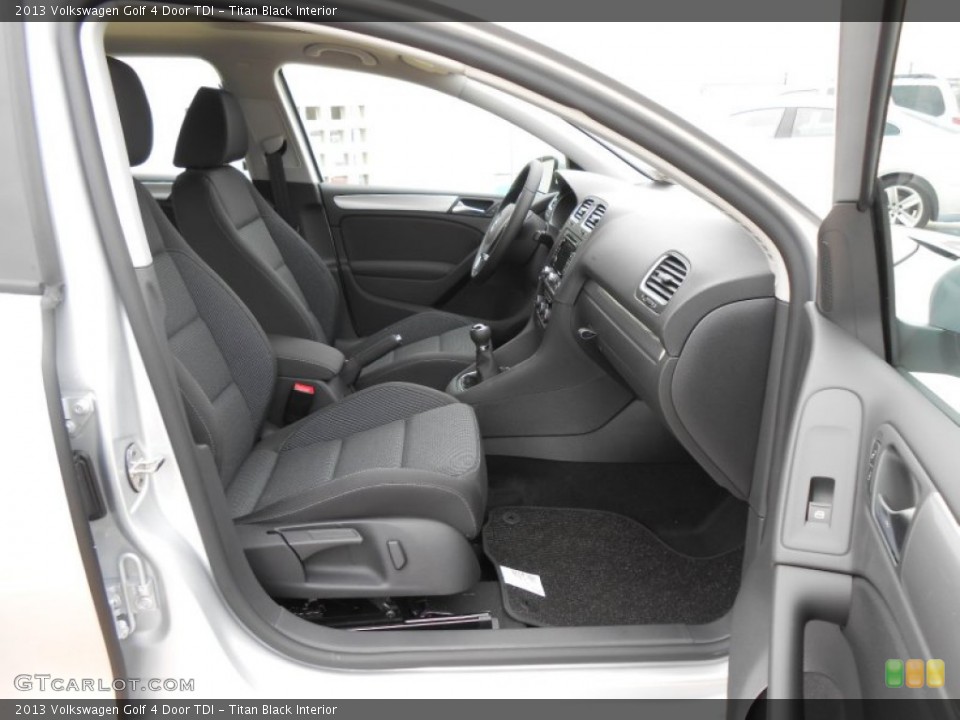 Titan Black Interior Photo for the 2013 Volkswagen Golf 4 Door TDI #72264532