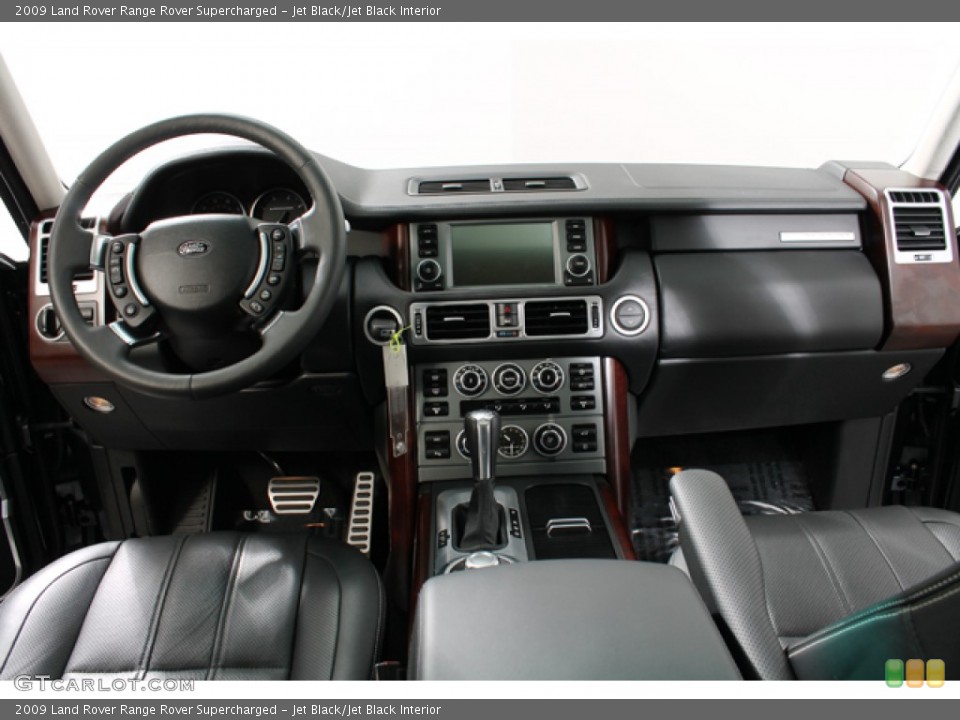 Jet Black/Jet Black Interior Dashboard for the 2009 Land Rover Range Rover Supercharged #72277777