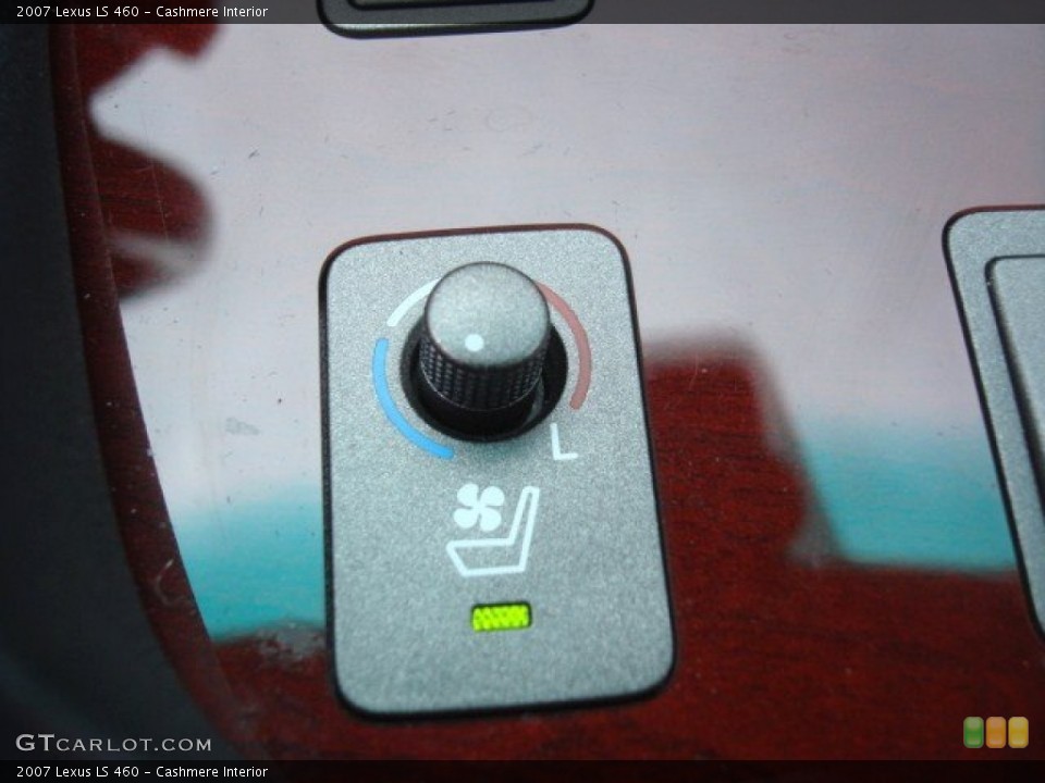 Cashmere Interior Controls for the 2007 Lexus LS 460 #72288197