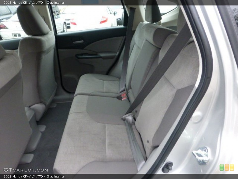 Gray Interior Photo for the 2013 Honda CR-V LX AWD #72295224