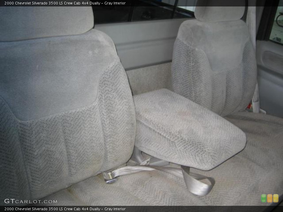 Gray Interior Rear Seat for the 2000 Chevrolet Silverado 3500 LS Crew Cab 4x4 Dually #72298556