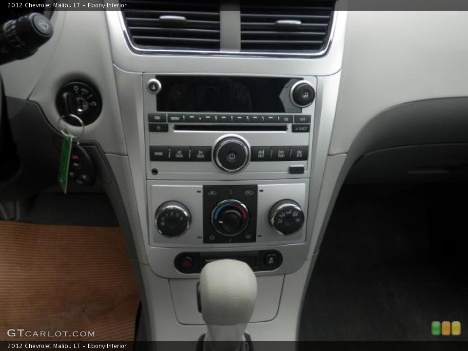 Ebony Interior Controls for the 2012 Chevrolet Malibu LT #72310726