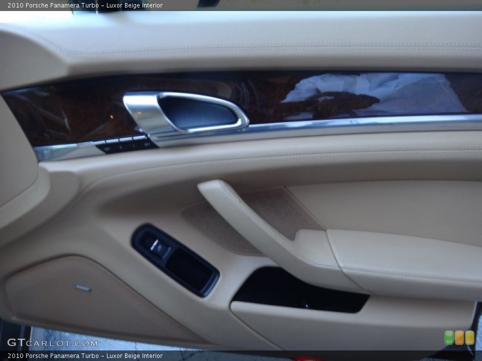 Luxor Beige Interior Door Panel for the 2010 Porsche Panamera Turbo #72316762