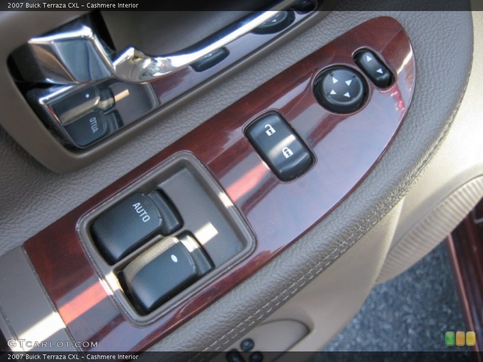 Cashmere Interior Controls for the 2007 Buick Terraza CXL #72321745