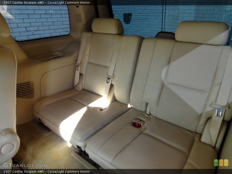 Cocoa/Light Cashmere Interior Rear Seat for the 2007 Cadillac Escalade AWD #72326031