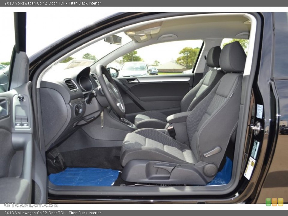Titan Black Interior Photo for the 2013 Volkswagen Golf 2 Door TDI #72331622