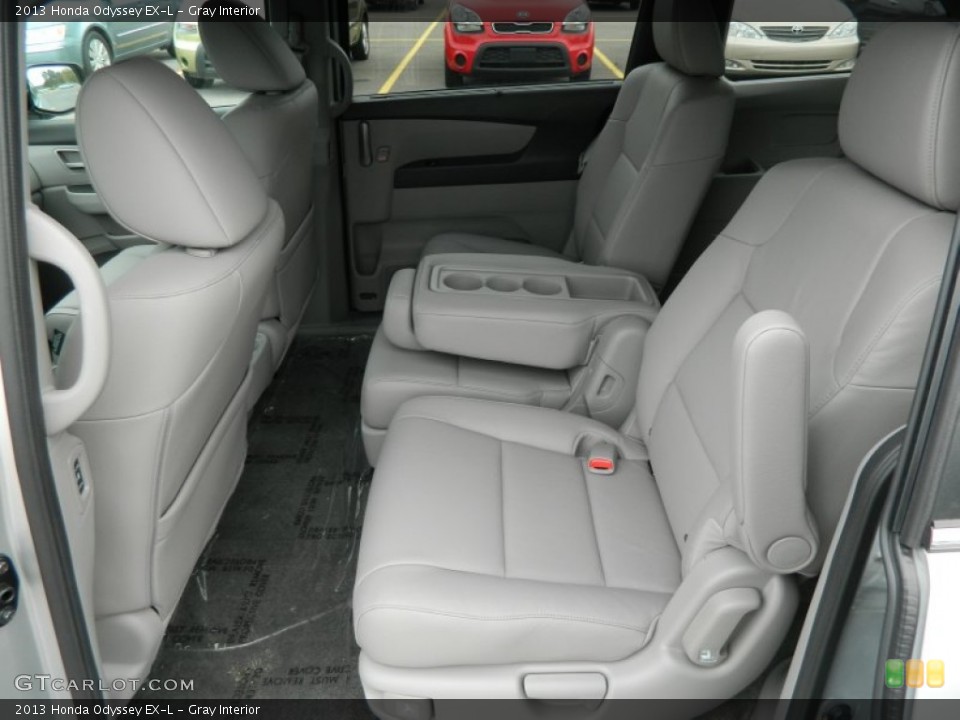 Gray Interior Photo for the 2013 Honda Odyssey EX-L #72335343