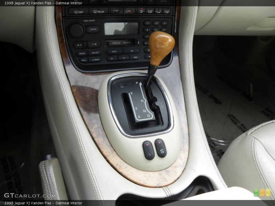 Oatmeal Interior Transmission for the 1998 Jaguar XJ Vanden Plas #72339392