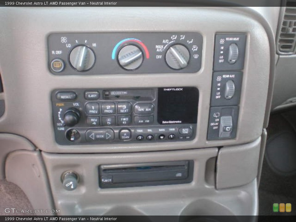 Neutral Interior Controls for the 1999 Chevrolet Astro LT AWD Passenger Van #72349398