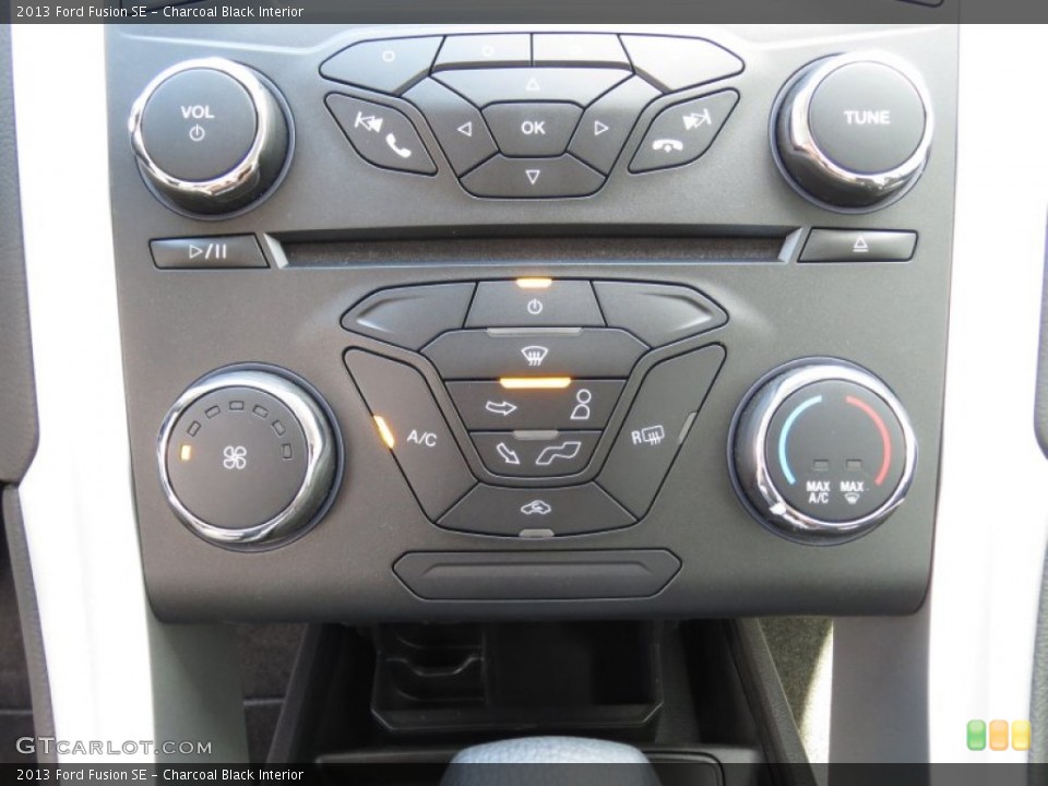 Charcoal Black Interior Controls for the 2013 Ford Fusion SE #72352695