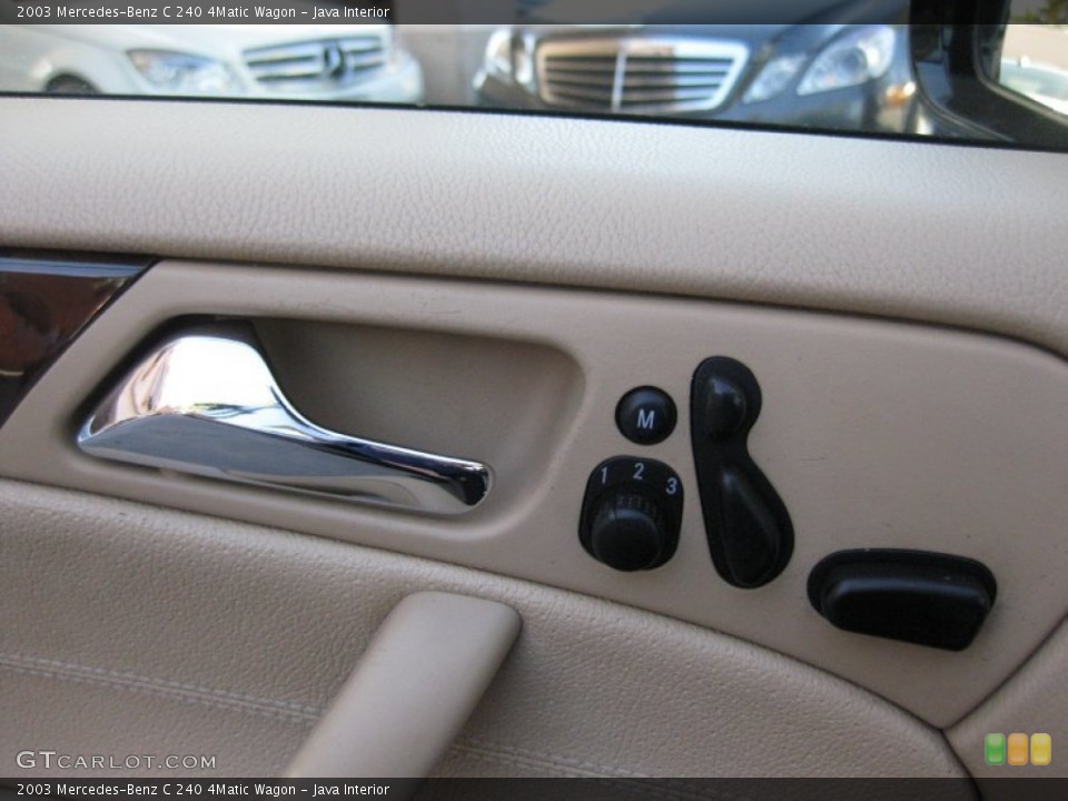 Java Interior Controls for the 2003 Mercedes-Benz C 240 4Matic Wagon #72353607