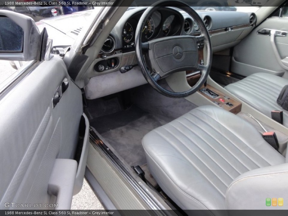 Grey 1988 Mercedes-Benz SL Class Interiors