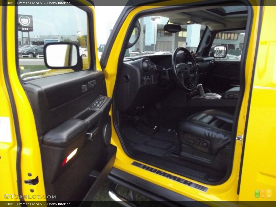 Ebony Interior Photo for the 2006 Hummer H2 SUV #72364036