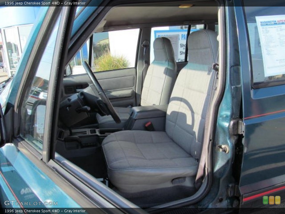 Gray Interior Photo for the 1996 Jeep Cherokee Sport 4WD #72364749