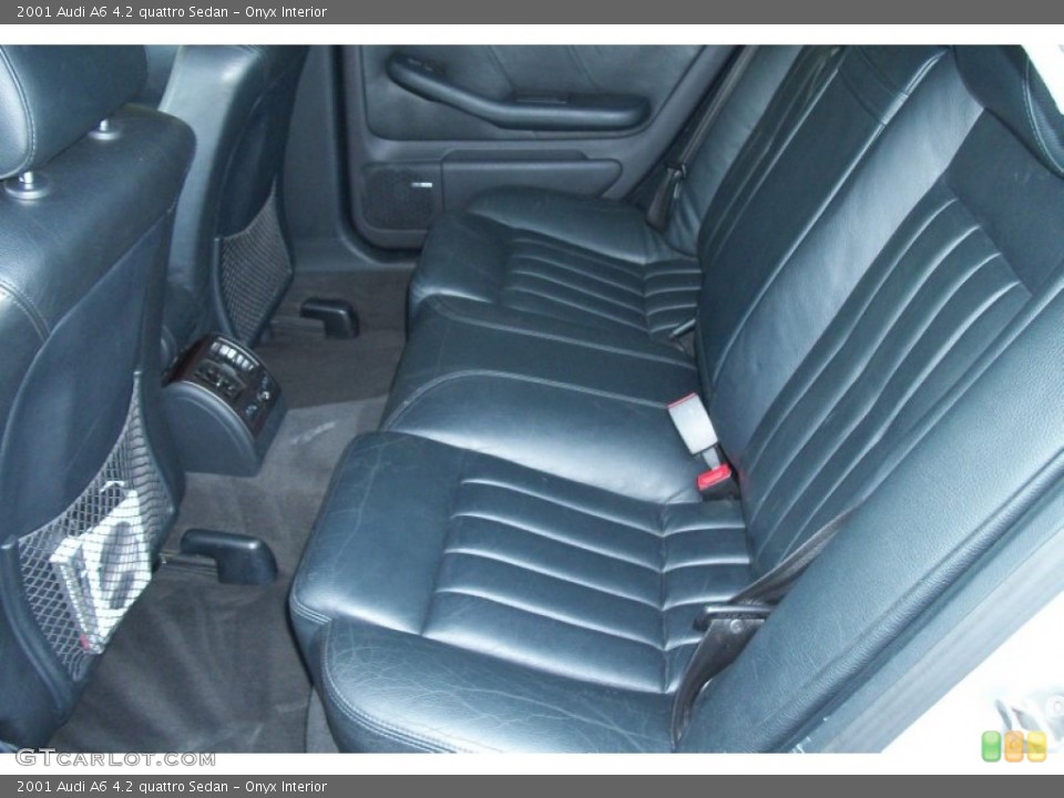Onyx Interior Rear Seat for the 2001 Audi A6 4.2 quattro Sedan #72365343