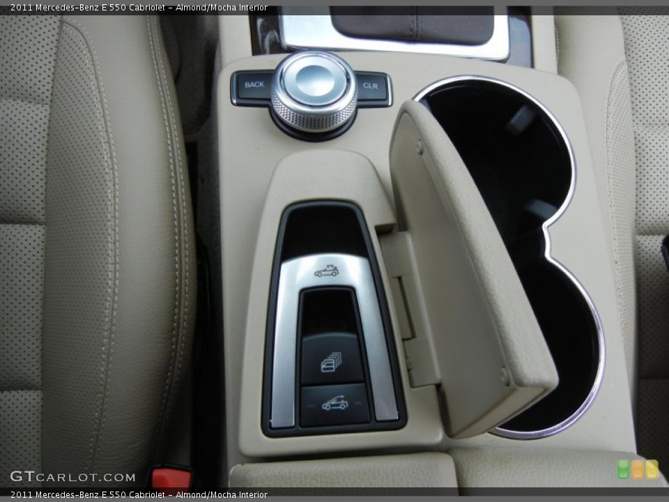 Almond/Mocha Interior Controls for the 2011 Mercedes-Benz E 550 Cabriolet #72377664