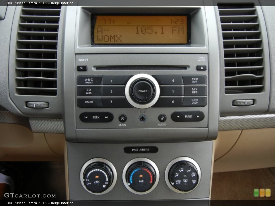 Beige Interior Controls for the 2008 Nissan Sentra 2.0 S #72378290
