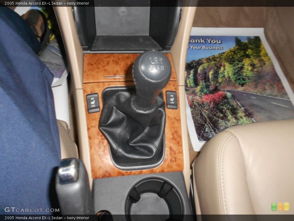 Ivory Interior Transmission for the 2005 Honda Accord EX-L Sedan #72380217