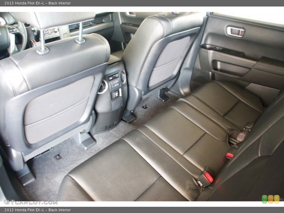 Black Interior Rear Seat for the 2013 Honda Pilot EX-L #72383018