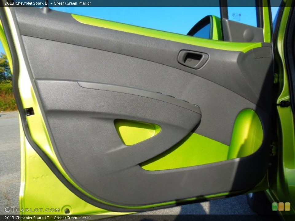 Green/Green Interior Door Panel for the 2013 Chevrolet Spark LT #72394422