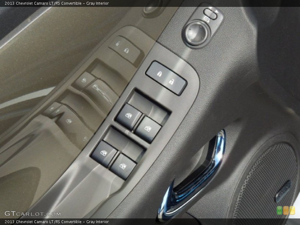 Gray Interior Controls for the 2013 Chevrolet Camaro LT/RS Convertible #72396045