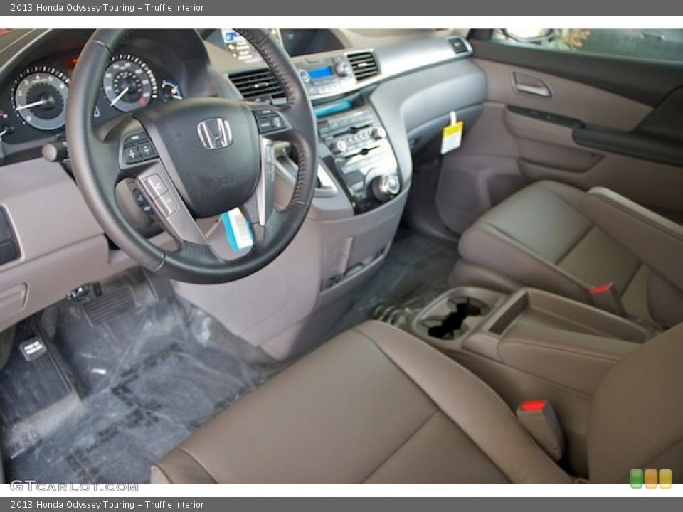 Truffle Interior Photo for the 2013 Honda Odyssey Touring #72399389
