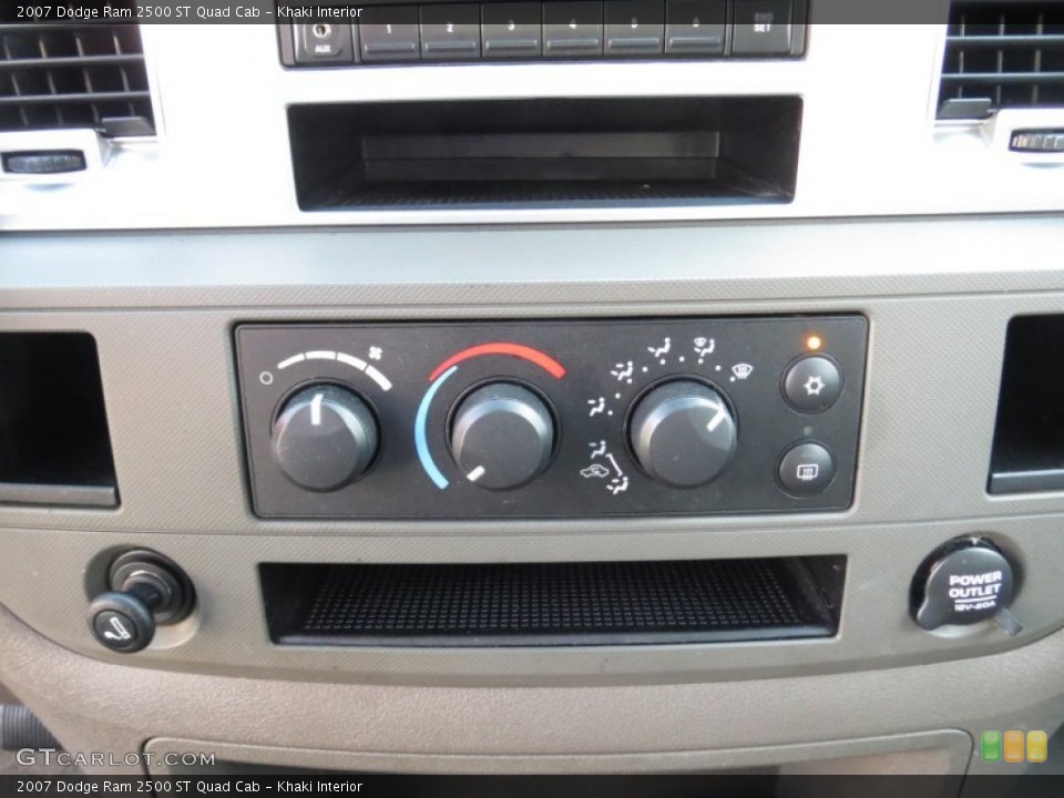 Khaki Interior Controls for the 2007 Dodge Ram 2500 ST Quad Cab #72400070