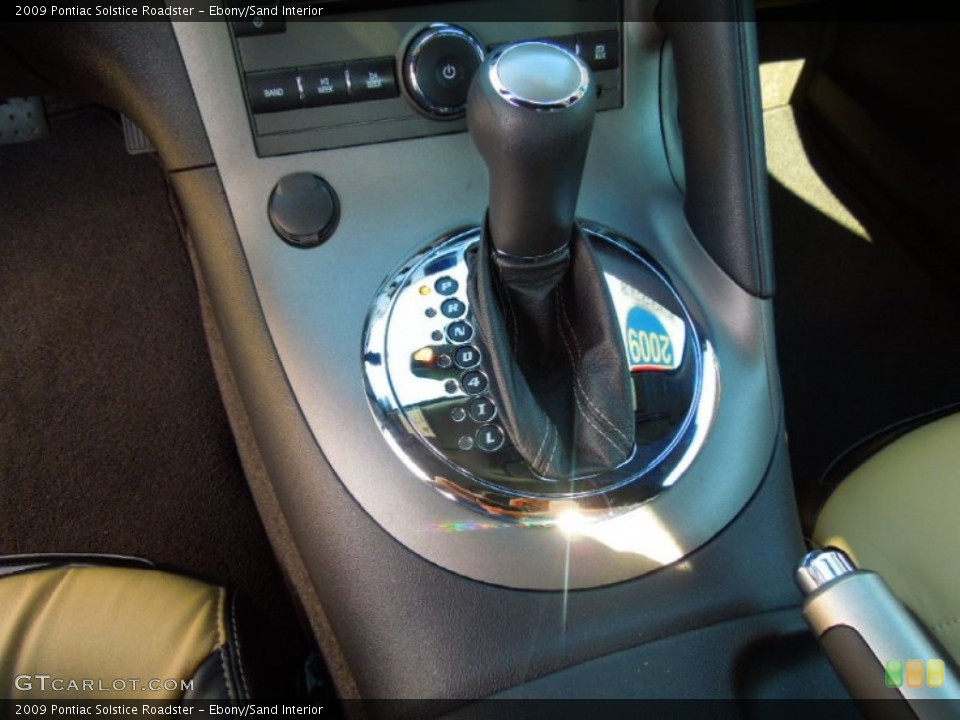 Ebony/Sand Interior Transmission for the 2009 Pontiac Solstice Roadster #72404288