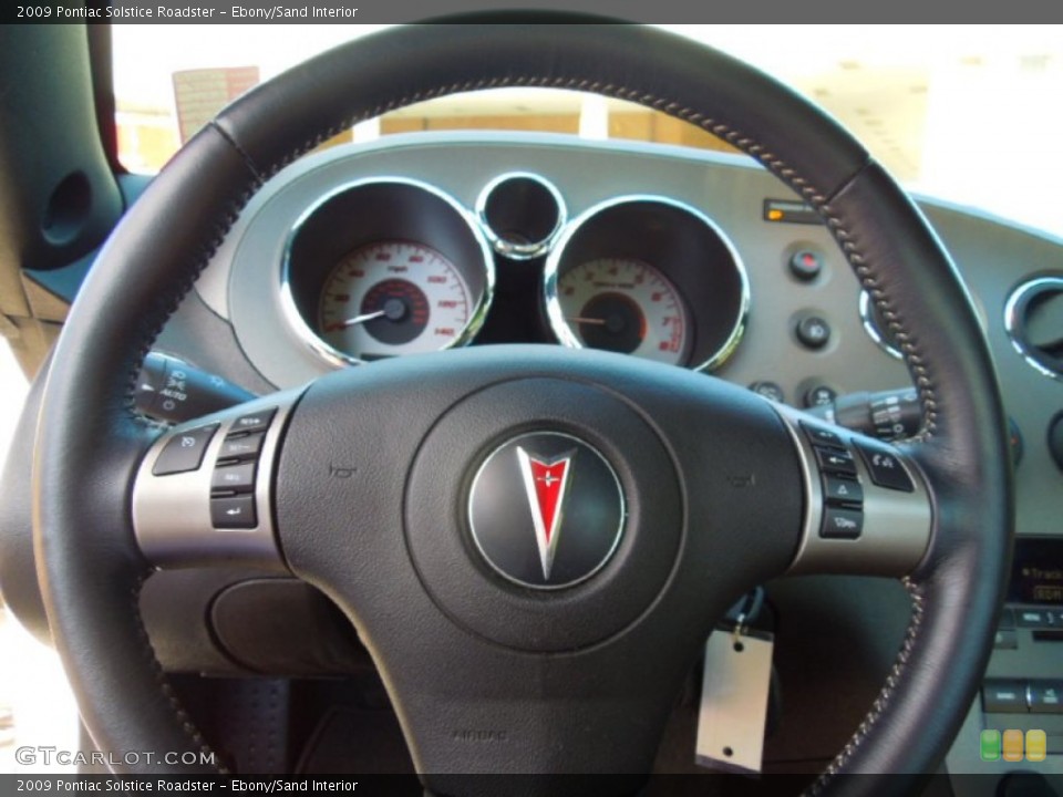 Ebony/Sand Interior Steering Wheel for the 2009 Pontiac Solstice Roadster #72404380