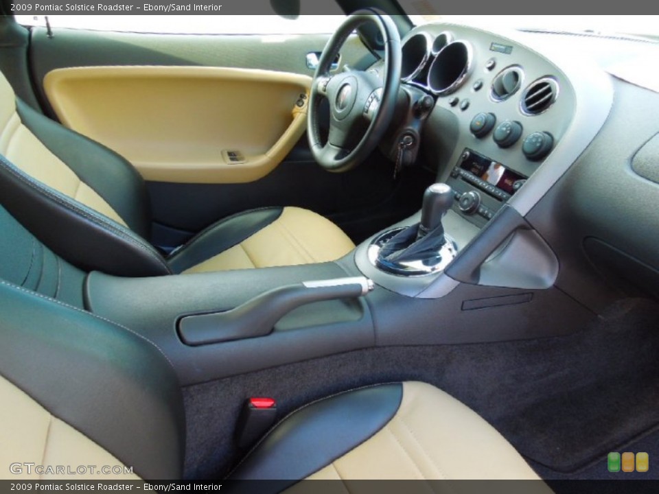 Ebony/Sand Interior Photo for the 2009 Pontiac Solstice Roadster #72404472