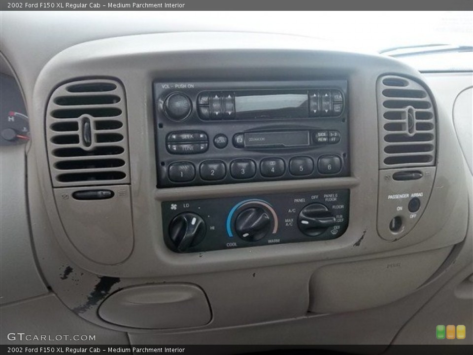 Medium Parchment Interior Controls for the 2002 Ford F150 XL Regular Cab #72414803